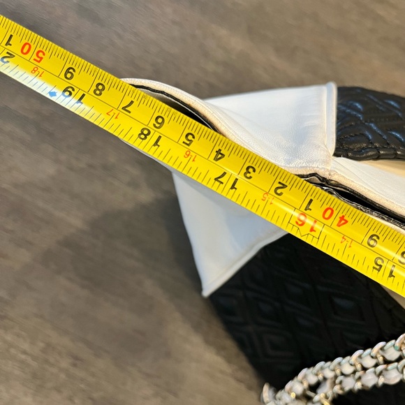 TORY BURCH Quilted Fleming A4 Tote Shoulder Bag - Picture 9 of 12